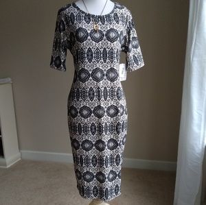 Lularoe Julia 👗- black white leggings material, L